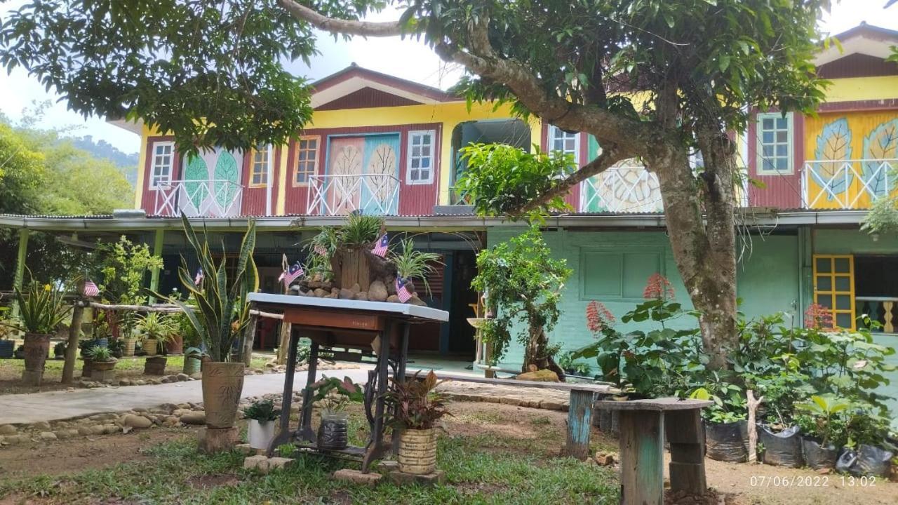 Fatehah Inn Kuala Tahan Exterior foto