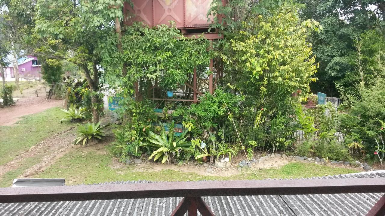 Fatehah Inn Kuala Tahan Exterior foto
