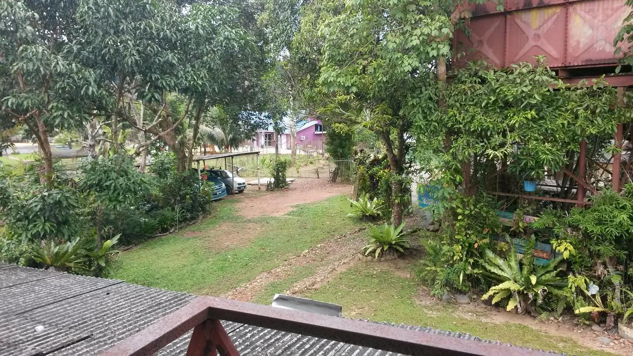 Fatehah Inn Kuala Tahan Exterior foto